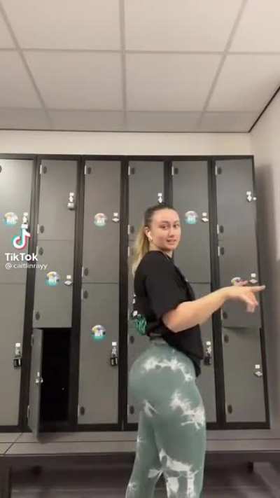 Absolute Dumptruck of an Ass
