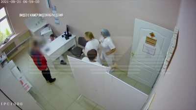 Patient's husband turns insane after dermatologist asks her to present her hands, legs and stomach during a checkup