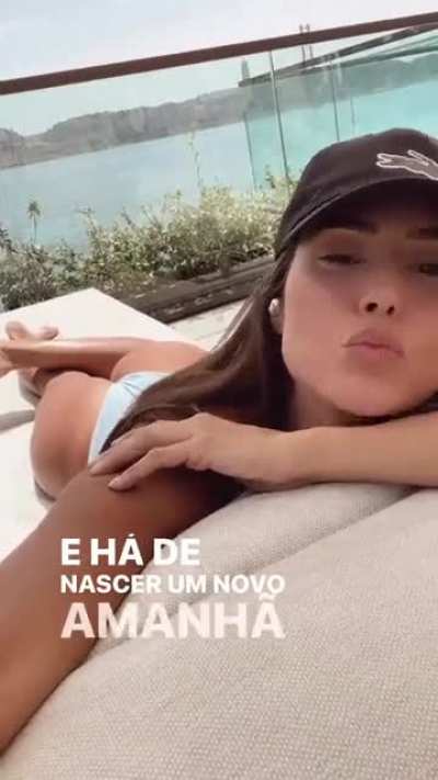Deborah Secco