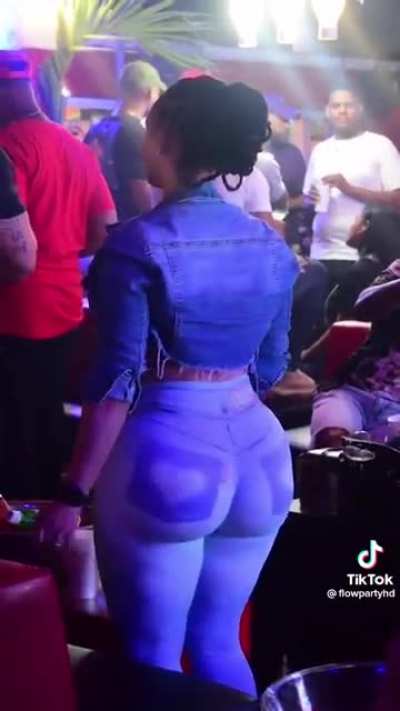 @flowpartyhd