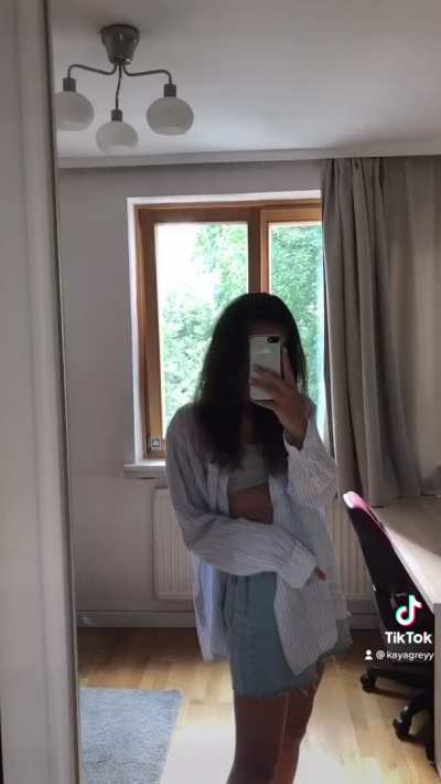 UPVOTE AND GET A 5 NUDES 💦