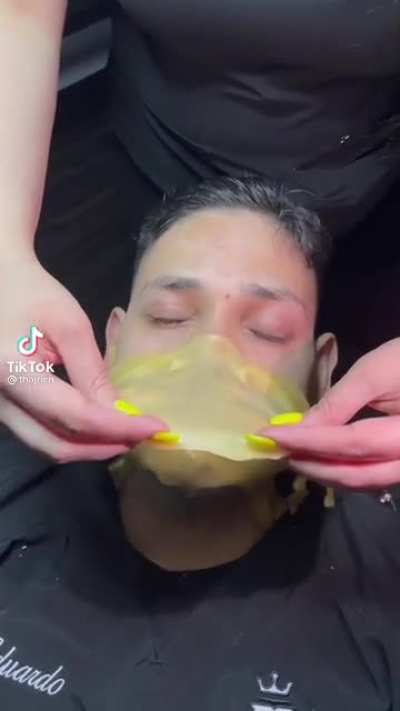 Such a relaxing mask