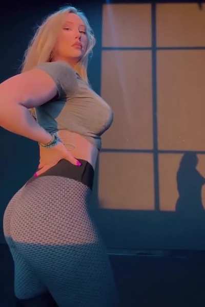 Nikkita Lyons