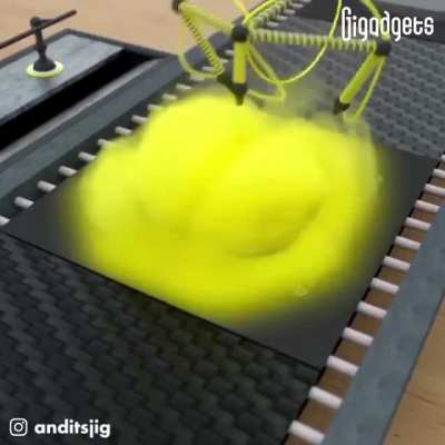 A satisfying logo making factory