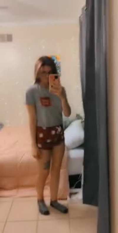 Pj's Vs No pj's 🤭 [F]