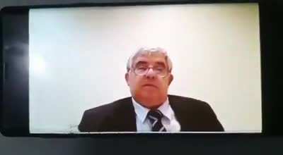Oficia a puta que te pariu, excelentíssimo relator