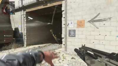 TIL that guns have a hitbox even when you die