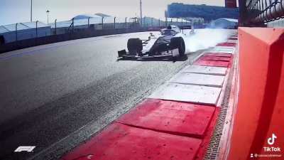 Au schimbat astia de la Formula imnul, bravo Romania 🇹🇩🇹🇩