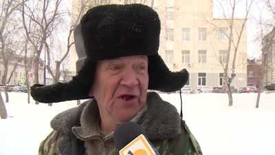 Будущая звезда всех СМИ (начинайте его искать) - томский дворник. Дедушка - битломан, изучает 