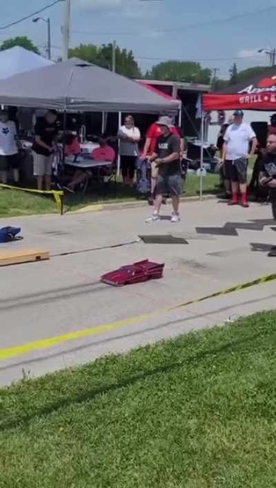 Well that's a cool looking RC car