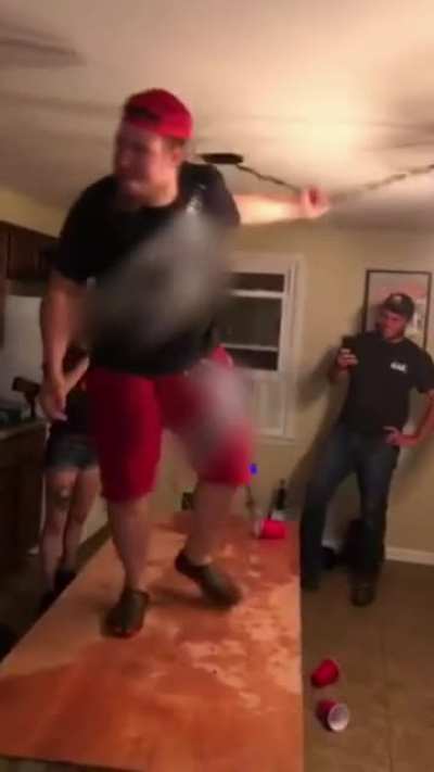 Table dancing chaos