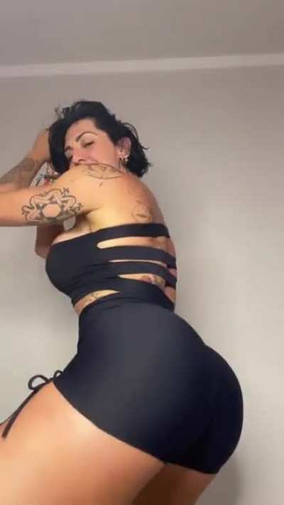 Black Outfit