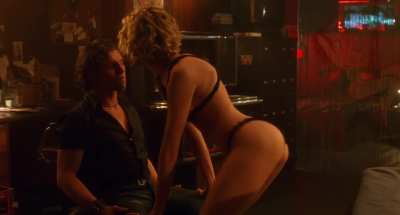 Rebecca Romijn in Femme Fatale (2002)