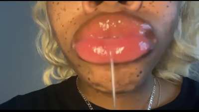 Fuckk @missjuicylips don’t play 😭