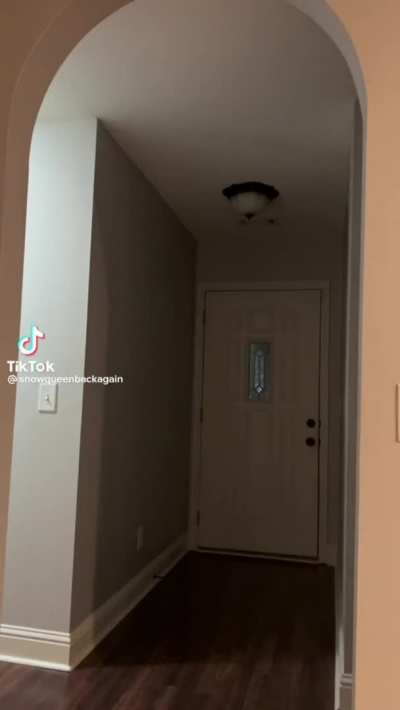 Flashing Nipples TikTok Trend