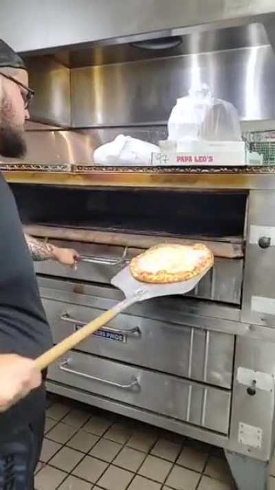 This flipping pizza