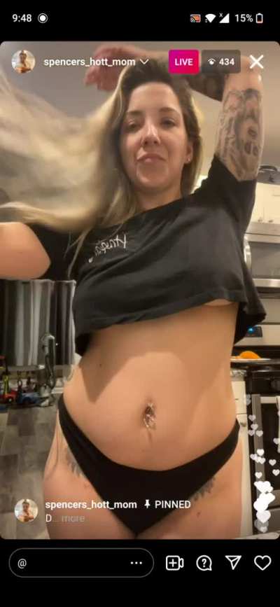 live Milf boobs