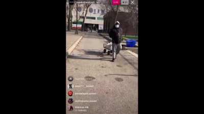 Toronto videographer @reedinthestreet gets paved walking threw p.o (stop waking threw fucking hoods acting like ur from there)