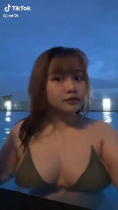 @jenif2r 🤤