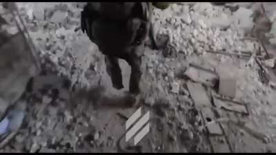 ua pov - Ukraine's Azov Regiment footage from combat in Bakhmut