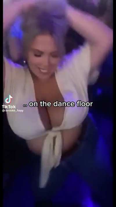 @brooke_hayy