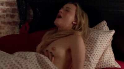 Taylor Schilling - Orange Is The New Black