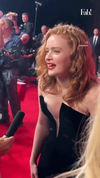 Sadie sink