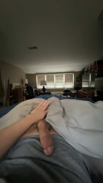 [m] happy day off