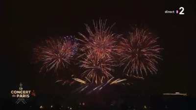 14/07/2021 Bastille Night: Eiffel Tower and Paris with fireworks w/ Around the World/HBFS