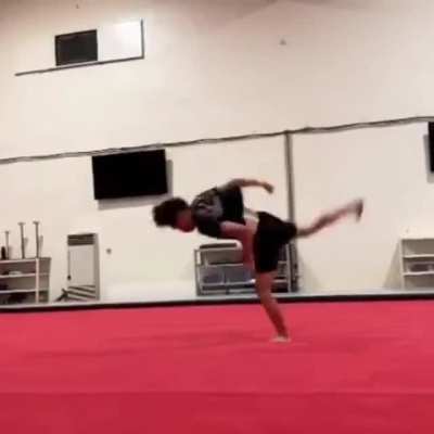 Pro tricker Shosei Iwamoto practicing some insane tricks