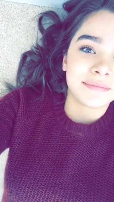 Love her facial expressions