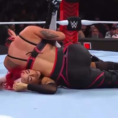 Sonya Deville