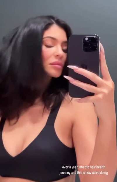 Black bra hottie