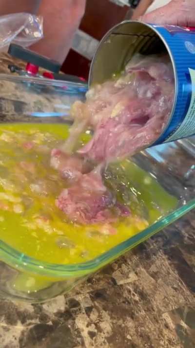 Le poulet en conserve 😍😍😍😍😍<wbr>😍