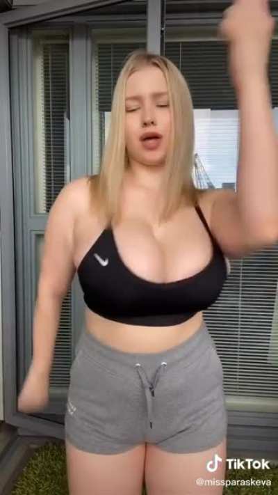 😋