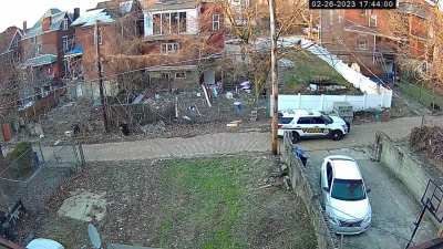 Here's video from my security camera catching some guy running from cops parking in my neighbors driveway