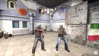 MAMA MIA