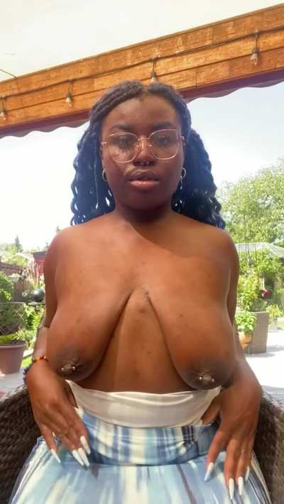 Hereâs some pierced tittys to start your morning off