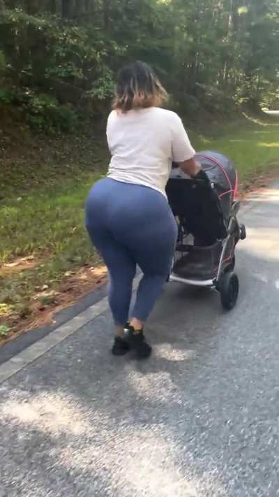 You paying step daddy for all that cake 🍰😳😋