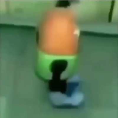 pee
