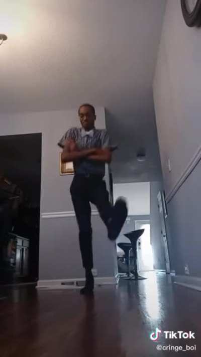 “Do that lil dance you showed me for ya auntie”