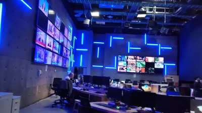 Les comparto un retazo de los estudios de C5N por dentro