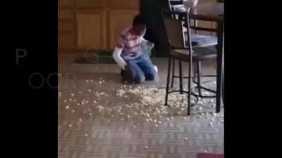 Hwo is cuting onion 🧅 😿😿😪🤮😭😭😢😢😢😭😭🤧🤧