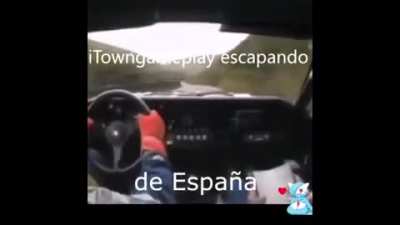 TOWN ESCAPANDO