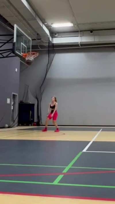 🏀