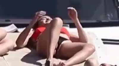 Selena Gomez pussy lips