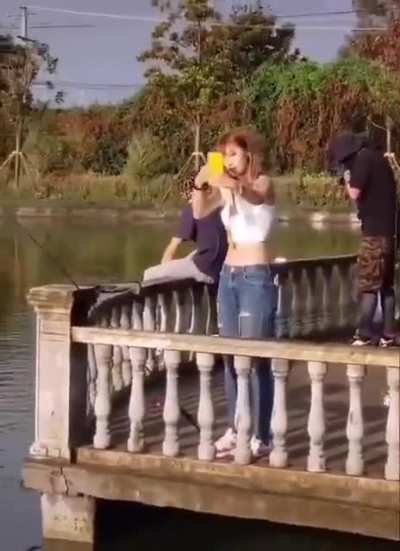 Делай добро и бросай его в воду