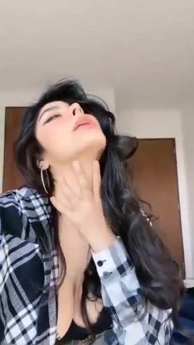 🥵🥵