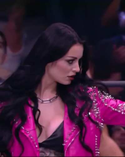 Saraya (Paige)