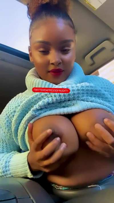 Ebony Titty Drop Women Porn